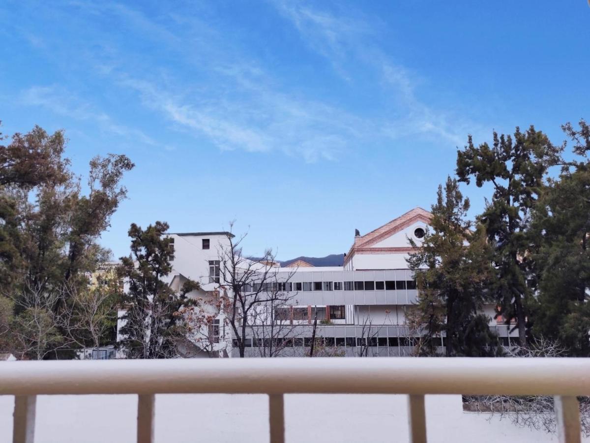 Holidays2malaga Velarde Cerca Hospital Civil Y Centro Lejlighed